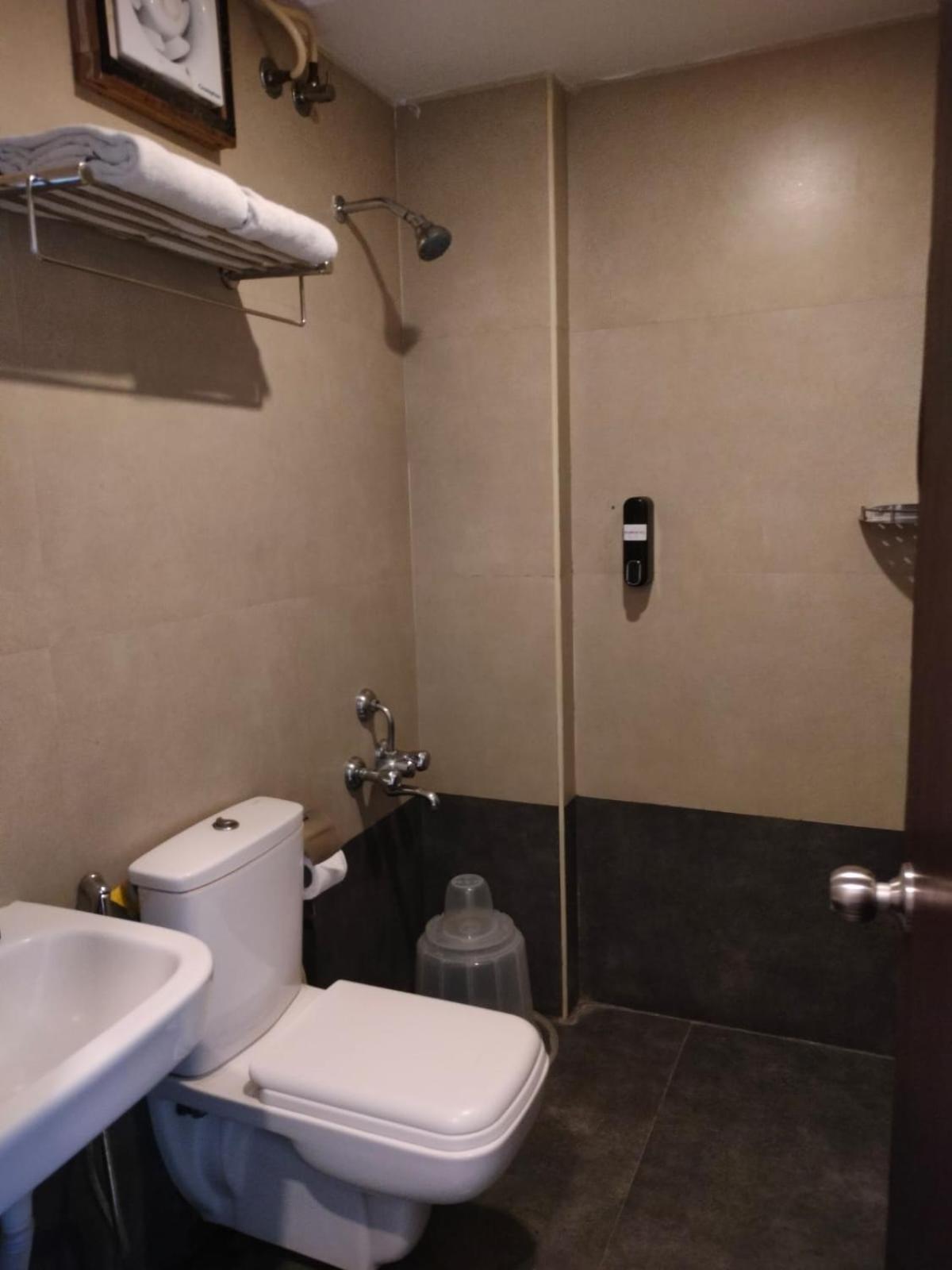 Astra Hotels & Suites - Hsr Layout Sector 1, Near Ecospace Bellandur Bengalúr Exteriér fotografie